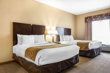 هتل Comfort Suites Charleston West Ashley