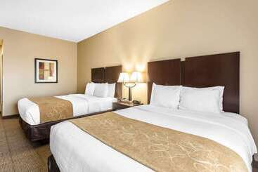 هتل Comfort Suites Charleston West Ashley