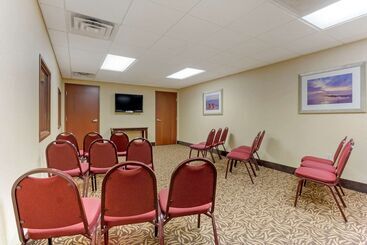 هتل Comfort Suites Charleston West Ashley