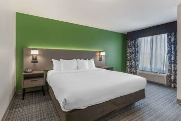 هتل Comfort Suites Conference Center Rapid City