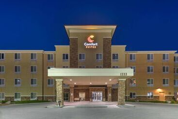 هتل Comfort Suites Conference Center Rapid City