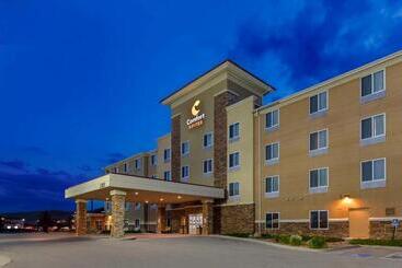 هتل Comfort Suites Conference Center Rapid City