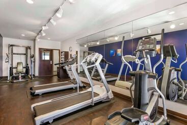 هتل Comfort Suites Conference Center Rapid City