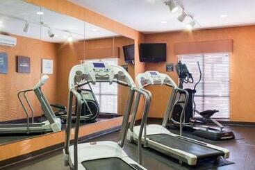 هتل Comfort Suites Conference Center Rapid City