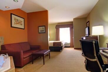 هتل Comfort Suites El Paso West