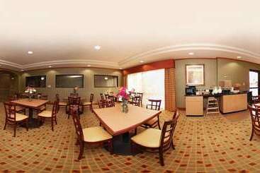 هتل Comfort Suites El Paso West