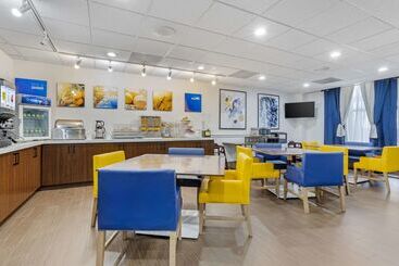 هتل Comfort Suites Houston Nw  Vintage Park