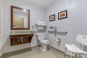 هتل Comfort Suites Houston Nw  Vintage Park