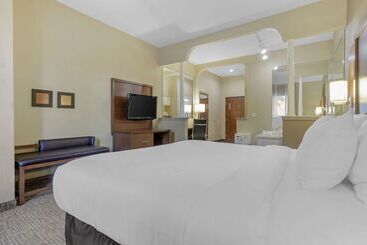 هتل Comfort Suites Houston Nw  Vintage Park