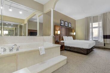 هتل Comfort Suites Houston Nw  Vintage Park
