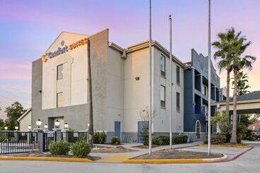 هتل Comfort Suites Houston Nw  Vintage Park