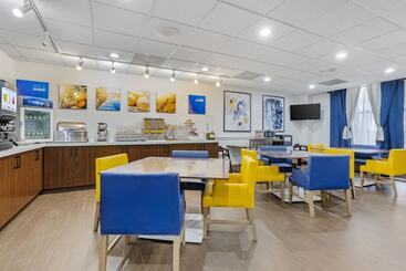 هتل Comfort Suites Houston Nw  Vintage Park