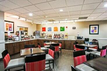 هتل Comfort Suites Houston Nw  Vintage Park