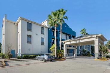 هتل Comfort Suites Houston Nw  Vintage Park