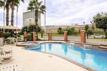 هتل Comfort Suites Houston Nw  Vintage Park