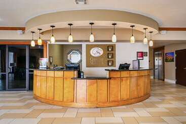 هتل Comfort Suites Lake Charles
