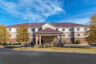 هتل Comfort Suites Montgomery East Monticello Dr