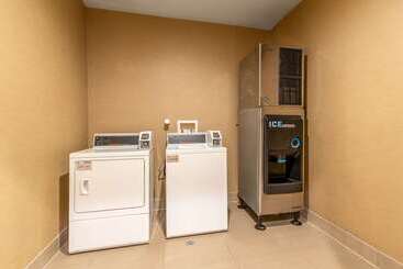 Отель Comfort Suites San Antonio North  Stone Oak