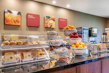 Отель Comfort Suites San Antonio North  Stone Oak
