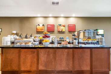 Отель Comfort Suites San Antonio North  Stone Oak