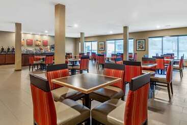Отель Comfort Suites San Antonio North  Stone Oak
