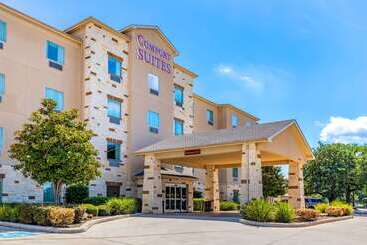 Отель Comfort Suites San Antonio North  Stone Oak