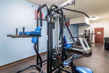 هتل Comfort Suites South