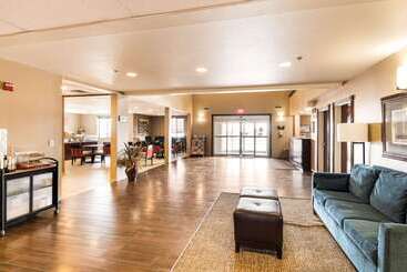 هتل Comfort Suites South