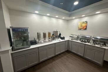هتل Comfort Suites Texarkana Texas