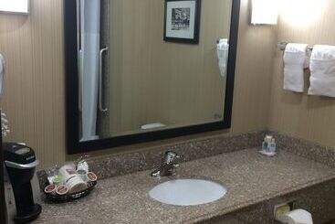 هتل Comfort Suites Wenatchee Gateway