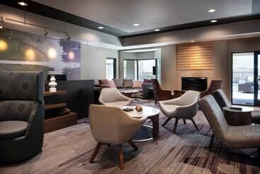 هتل Courtyard Novato Marin/sonoma