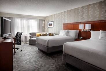 هتل Courtyard Novato Marin/sonoma