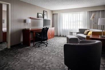 هتل Courtyard Novato Marin/sonoma