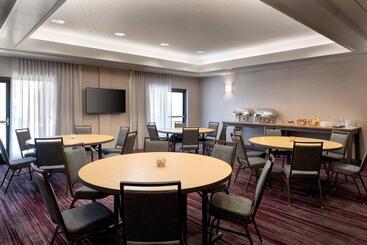 هتل Courtyard Novato Marin/sonoma