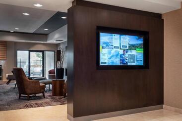 هتل Courtyard Novato Marin/sonoma