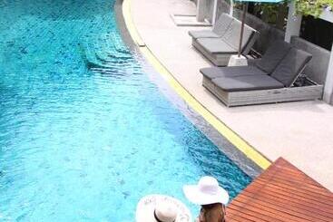 酒店 Deva Beach Resort Samui