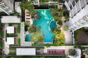 Dusit Suites Hotel Ratchadamri, Bangkok