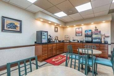 هتل Econo Lodge Downtown