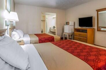 هتل Econo Lodge St George North  Near Pioneer Park