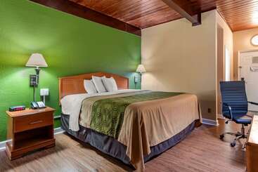 هتل Econo Lodge