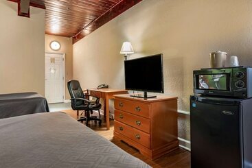 هتل Econo Lodge