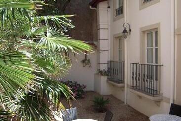 Alfred Hotels Port Vieux