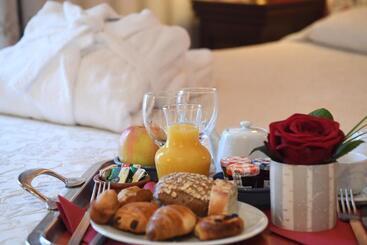Alfred Hotels Port Vieux