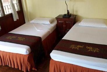 בית מלון כפרי Golden Triangle Palace