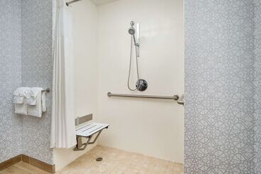 هتل Hampton Inn Melbourne Viera
