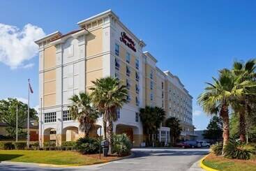 هتل Hampton Inn & Suites Savannah/midtown
