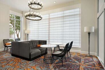 هتل Hilton Garden Inn New Orleans Convention Center