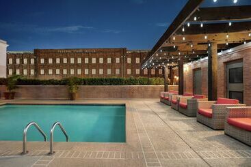 هتل Hilton Garden Inn New Orleans Convention Center