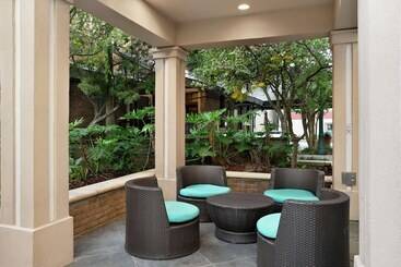 هتل Hilton Garden Inn New Orleans Convention Center