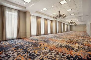 هتل Hilton Garden Inn New Orleans Convention Center
